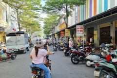 Bán nhanh lô đất tại mặt chợ như quỳnh center, giá cực tốt, vị trí đẹp 0828218468