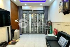 Giảm sâu 1 tỷ, bán nhà 3 tầng, 46m2, cách mạng tháng tám,quận 10, mới ở ngay, 6.7 tỷ