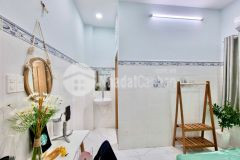 Căn hộ studio phong cách tối giản 17m2, nội thất cơ bản, ngay trung tâm đường lâm văn bền