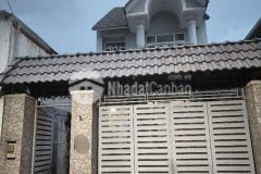 Giảm bán nhanh, nhà 2 tầng kiên cố sổ hồng hoàn công linh trung thủ đức. 9t tl