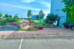 Chỉ với 14triêụm² sở hữu ngay nền đất có sẳn thổ cư ngay trung tâm t.t thủ thừa long an