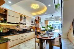 Nhà mê siêu đẹp 4 phòng ngủ hẻm y wang 2.950 tỷ