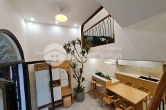 Nhà mặt tiền hai bà trưng đang kinh doanh ngang 7m có thang máy