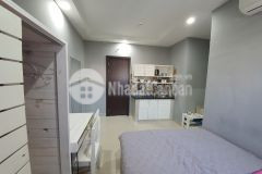 Căn hộ dịch vụ full nội thất, cửa sổ lớn tại lê văn lương