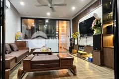 Bán gấp nhà phố tây sơn, 48mx5 tầng, lô góc, sát ô tô,giá 7.5 tỷ.