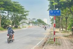 Bán đất tặng nhà cấp 4 mặt phố lê trọng tấn hà đông đường rộng mênh mông vỉa hè đá bóng