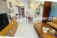 Mặt tiền p5 quận 5 shr sang tên ởkd bán nhanh tiếp khách thiện chí.