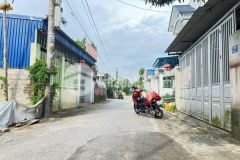 Chị gái gửi bán lô mặt đường nhựa phố vọng hải, hưng đạo, dương kinh, hải phòng.