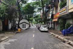 Mặt phố bế văn đàn kinh donh sầm uất ngay bệnh viện hà đông dt 45m 6 tầng