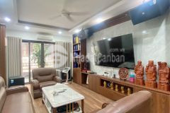 Bán nhà kim đồng hoàng mai, hai mặt thoáng, 5 tầng thang máy, gara ôtô, nội thất đẹp.