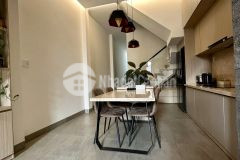 Nhà mới đẹp 1 trệt 1 lầu mặt tiền đường phan phù tiên giá 3,350 tỷ