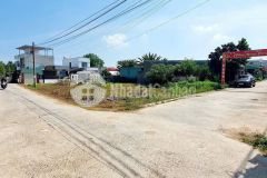 Cần bán miếng đất 311m2 ở kcn phước đông gò dầu tây ninh giá 550 triệu.