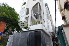 Bán gấp nhà ngõ 38 phố tư đình, cổ linh, long biên, 37m2 x 6 tầng, thang máy, lô góc 2 thoáng