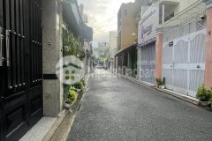 Bán gấp nhà hxh đường trường sa, 70m2 3t rộng, sẵn kết cấu, ở ngay, giá 8 tỷ.