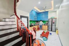 Cần bán nhà đặng tiến đông, dt 45m 5 tầng, rất gần phố, giá 7.5 tỷ.