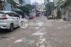 Bán gấp ký túc xá 18 phòng 100trth dương quảng hàm đh văn lang 180m 10x29m 5 tầng 0935767286