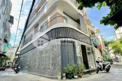 Nhà hẻm xe hơi, 47m2, 3 lầu, phú nhuận, giá 13.5 tỷ.