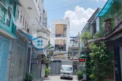 Tanbinh bán nhà lạc long quân 33m hẻm xe tải thông thoáng sát mặt tiền giá 4.7 t.ỷ