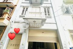 Đông quan 60m2 5 tầng, mt 5.6m quận cầu giấy ngõ to như phố 16,7 tỷ