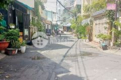 Tanbinh nhà lạc long quân hẻm xe hơi đỗ cổng, 3tằng,33m, gần chợ vải tân bình gái chỉ 5.7tỷ