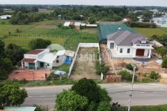 Bán gấp lô đất mt đường ba sa, 379m2, xã phước hiệp, shr, giá 950tr.