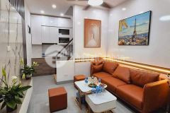 Rẻ lắm, phố đặng văn ngữ, 49m5 tầng, cách phố 10m, gần hồ điều hòa. chỉ 7.8 tỷ