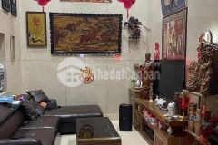 Bán căn nhà 3 tầng ngõ phố chọ con, ph quang trung, tp hd, 57.8m2, mt 6.95m, 3 ngủ