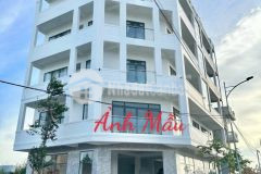 Cho thuê toà nhà trệt 3 lầu sân thượng 2 mặt tiền, thang máy kdc hồng loan