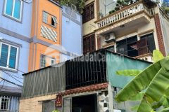 Bán nhà việt hưng,long biên 3 tầng,90m2,mt5m tương lai sáng nhỉnh 8 tỷ