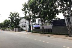 Giá 90 tỷ bán nhà mặt tiền đường nguyễn văn hưởng, p. thảo điền q2. dt 15 x 26 trệt 2 lầu