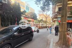 Bán nhà mặt phố nguyễn văn trỗi. thanh xuân. 6 tầng thang máy. ô tô. dt 110m2. giá 20,4 tỷ.