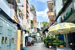 Bán nhà 4 tầng,67m2,hẻm xe hơi, sát mặt tiền lê văn sỹ phú nhuận,ởkd, chỉ 11.7 tỷ