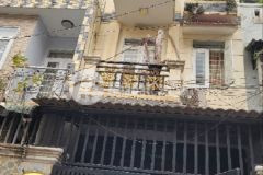 Bán nhà ngay chợ xuân hiệp, linh xuân, thủ đức, hẻm xe hơi, 3 tầng, 60m2, chỉ 5.4 tỷ.