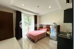 Cho thuê căn hộ studio có ban công lớn full nội thất