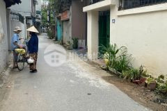 35m2 phố trạm, long biên ngõ 2.5m gần ngay chợ. giá 3.x tỷ