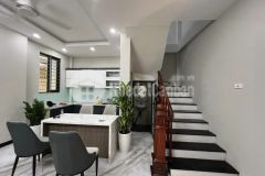 Ô tô đỗ cửa, lô góc, nhà đẹp, phố giang văn minh, 42mx5 tầng, giá 7.4 tỷ.