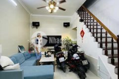 Chính chủ bán nhà gấp 5 tầng sổ đỏ chính chủ siêu phẩm đống đa