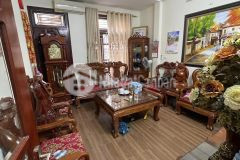 Bán nhà 43m2 x 5 tầng, đường láng, ô tô vào nhà, 10.5 tỷ