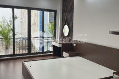 Bán nhà yên lạc 5 tầng thang máy long lanh ô tô tải tránh vào nhà kinh doanh hai bà trưng