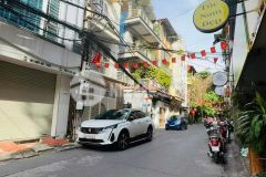 Giang văn minh 62m2, 5t, mt5.7m siêu vị trí lô góc 3 thoáng ô tô dừng đỗ kinh doanh