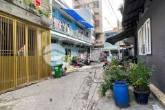 Nhà tân phú âu cơ giáp tân bình 82m2 đất thổ cư hxh nhỉnh 5 tỷ bán đất tặng nhà