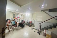 Bán gấp nhà lô góc thiết kế đẹp ở cách mạng tháng 8, quận 10. hcm. cam kết thông tin thật 100