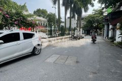 Bán nhà ngọc trì long biên ngõ oto 5 tầng mới 4,45 tỷ