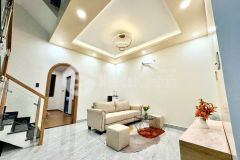 Nhà đẹp 4tầng thiết kế hiện đại, ngang 5.7m bề thế, giá chỉ nhỉnh 8 tỷ.