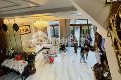 Gấp bán nhà 3 tầng,ngang 5.3m,125m2,hxh ngủ nhà,gần cmt8 tân bình,ởkd,13.99 tỷ