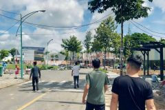 Nhà phố liền kề, thiết kế phong cách nhật bản, nhà xây hoàn thiện. nhà 1 trệt 1 lầu, vỉa hè 3m