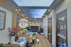 Ban nha phô hô đăc di đông đa, nhà mới, ngõ đẹp gần ô tô, dt 42m2, 6t