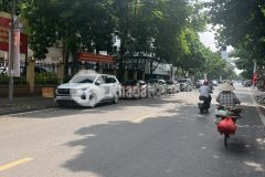 Bán nhà lê hồng phong ô tô đỗ cửa ngõ thông thang máy full nội thất