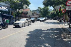 Cần bán nhà mặt phố hàng đậu 168m, mt4.2m, vỉa hè rộng, kinh doanh ngày đêm.