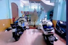 Phân lô vương thừa vũ, ô tô đỗ cửa,kinh doanh, dt4550m2, 5 tầng, mt 4,8m, giá 12,3 tỷ.